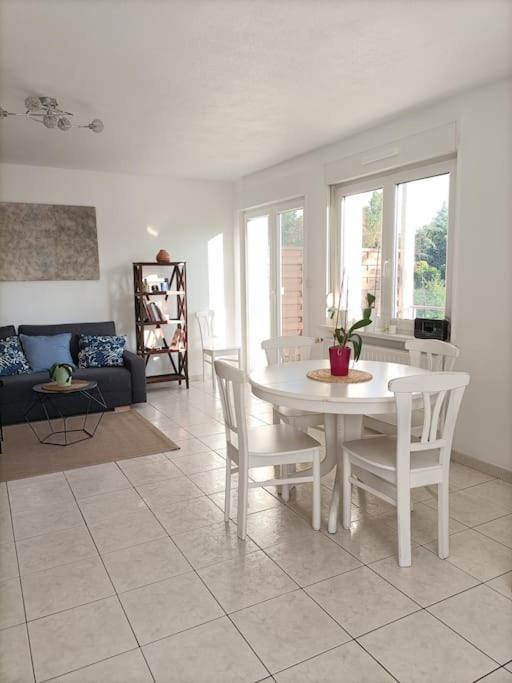 Ferienwohnung Strasbourg 3 Pieces Avec Jardin Brumath Exterior foto
